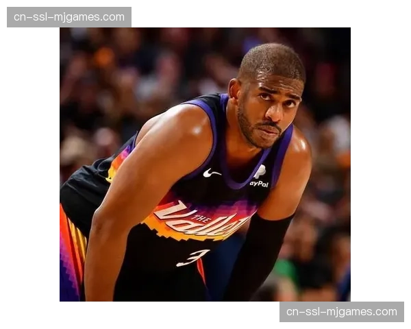 特写：克里斯-保罗生涯第12次进入季后赛，更衣室发表简短演讲