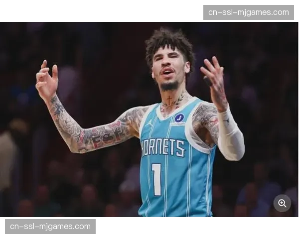 黄蜂129-108战胜步行者，拉梅洛·鲍尔三双表现